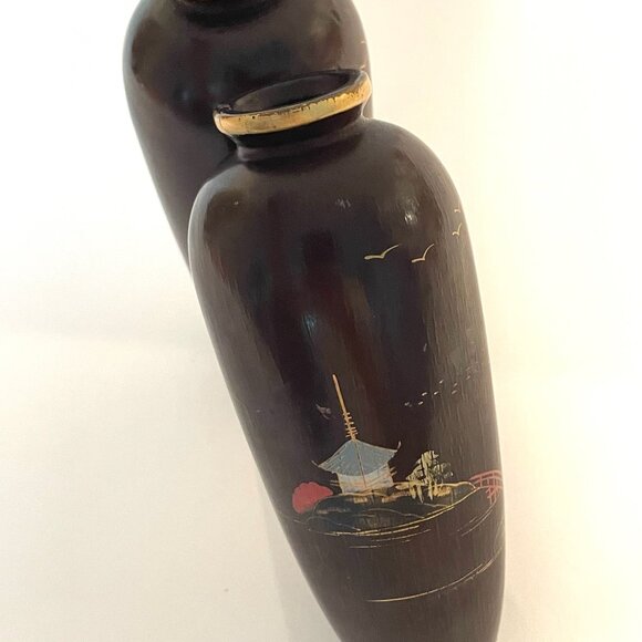 Brown Pair of Asian Vases With Hand Painted Japanese Scene Folk Art - Picture 5 of 9